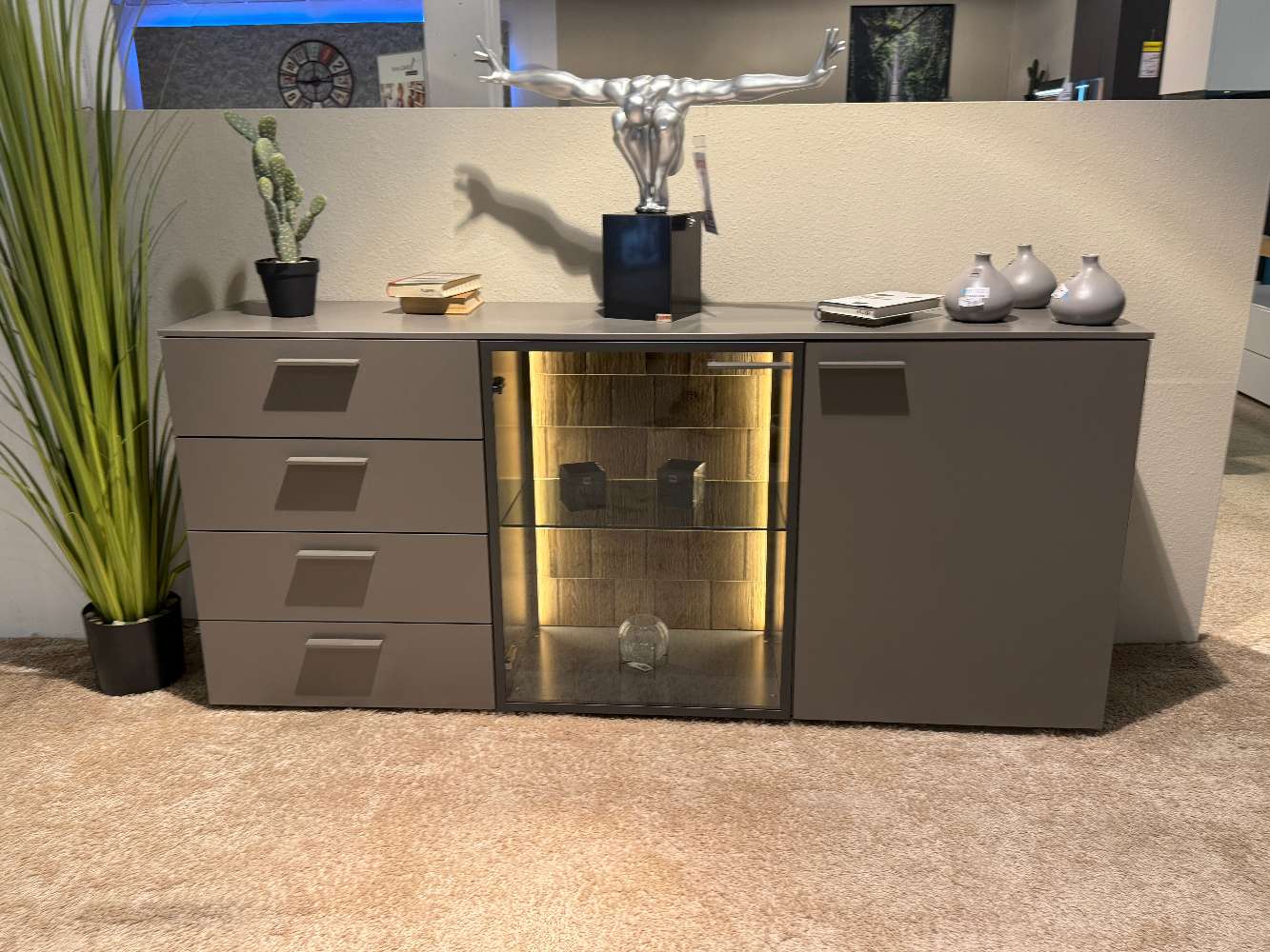 Loddenkemper Sideboard Lack Terrabraun matt / Abs. Eiche massiv