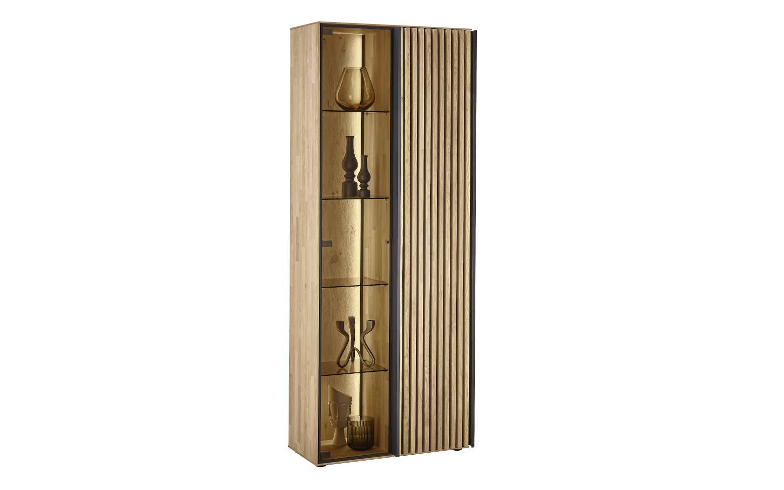 Standvitrine von Hartmann