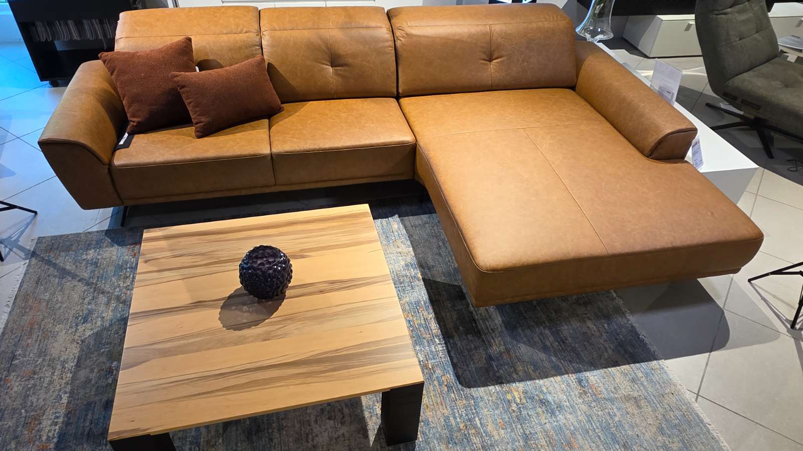 Ledersofa / Couch m. motorischer Verstellung und TTFK-Polsterung