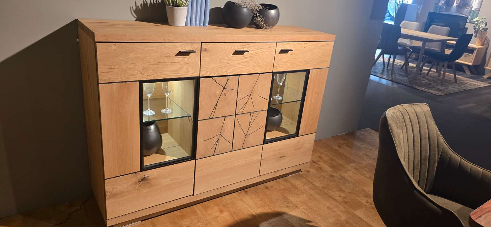 Highboard