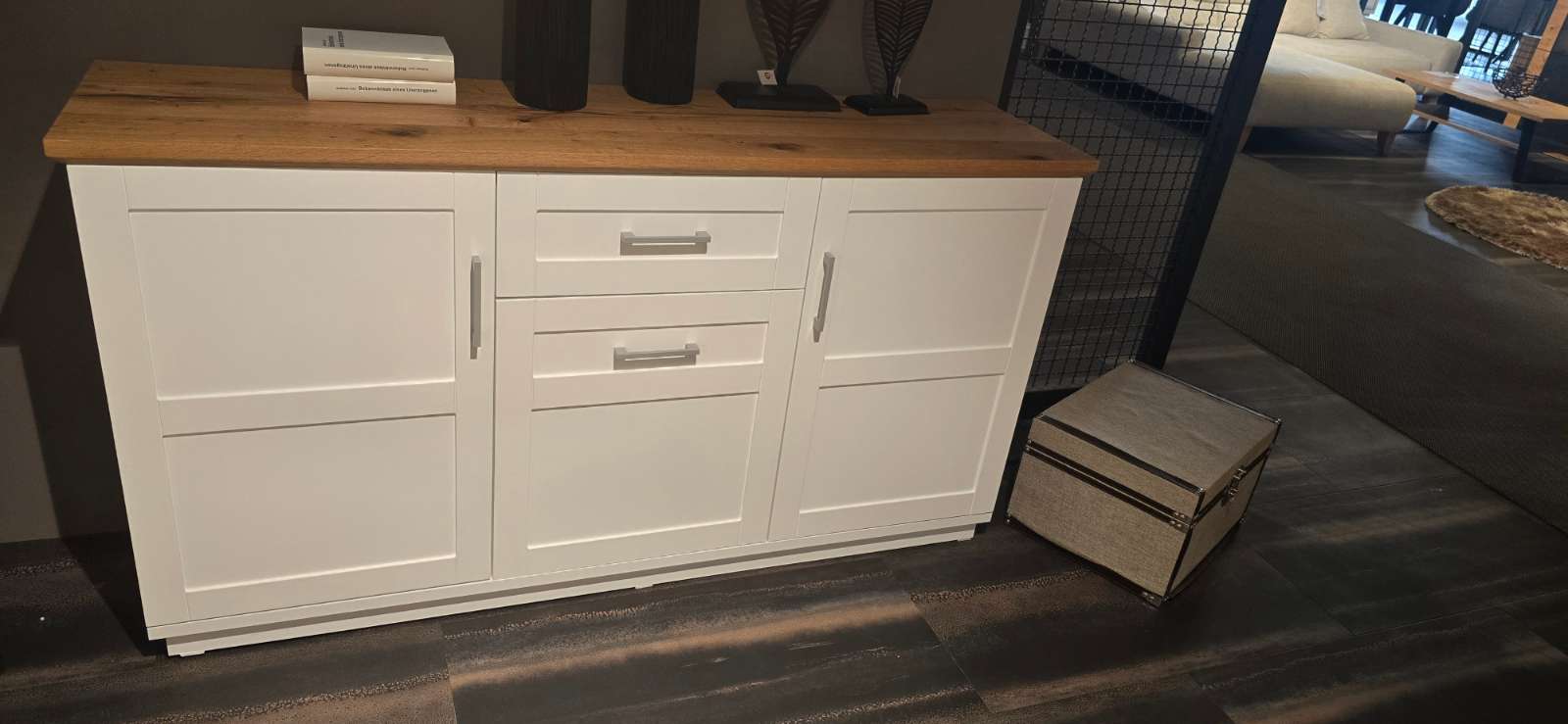 Sideboard