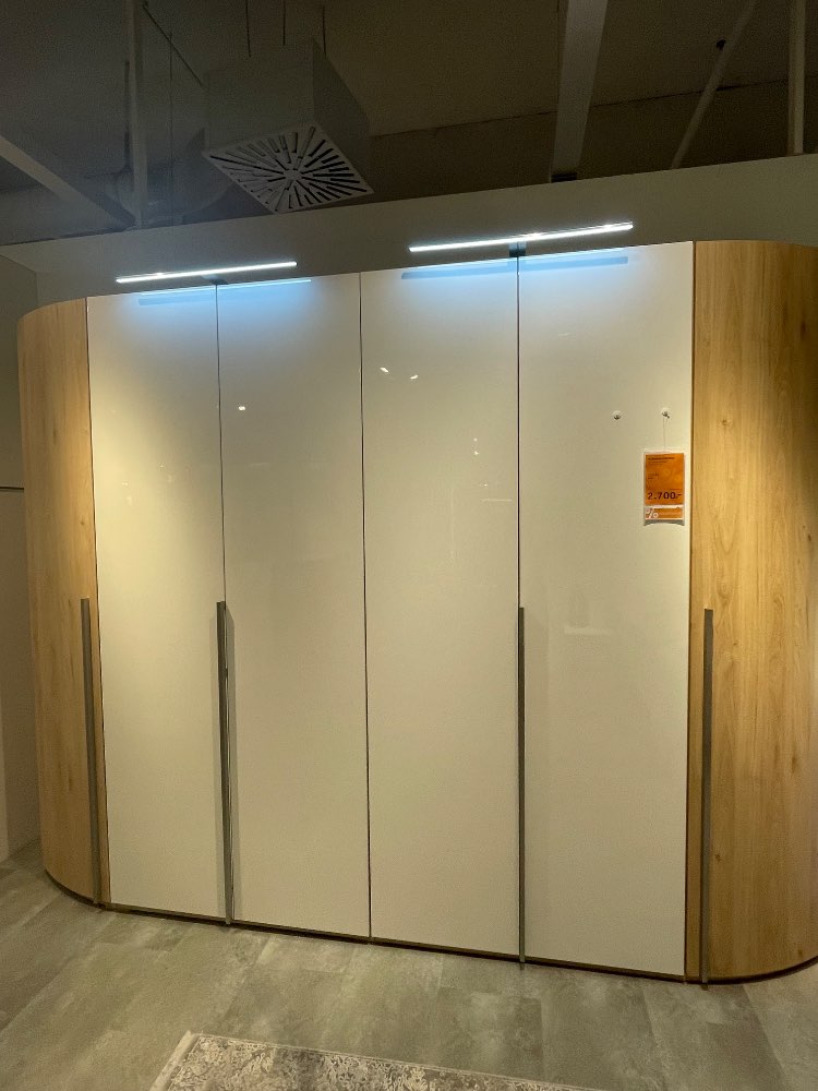 FALTTÜRENSCHRANK  MEGAPLAN100