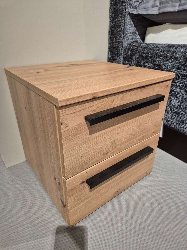 Nachtschrank