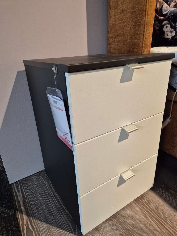 Nachtschrank