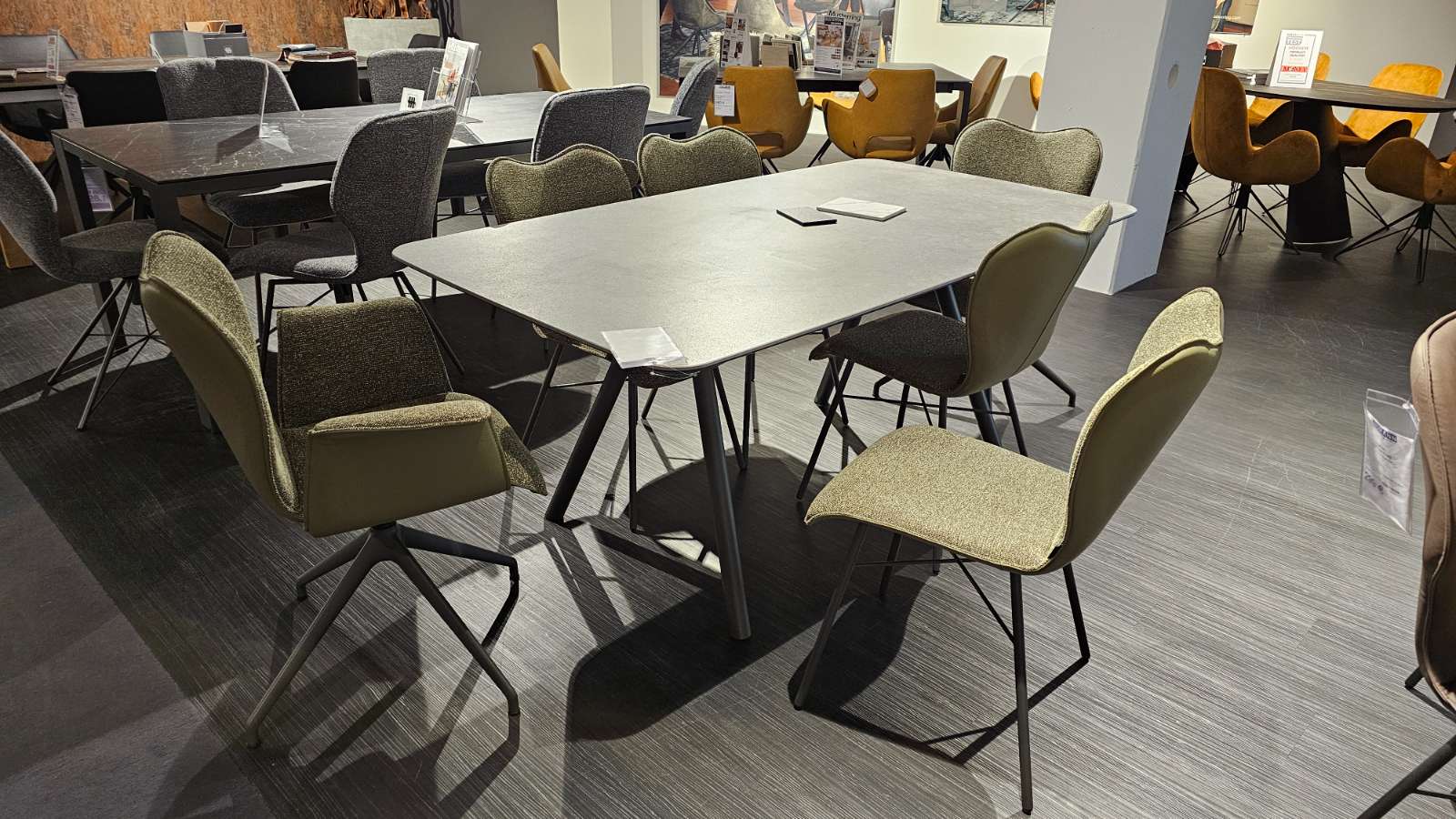 Esstisch INTERLIVING 5115
