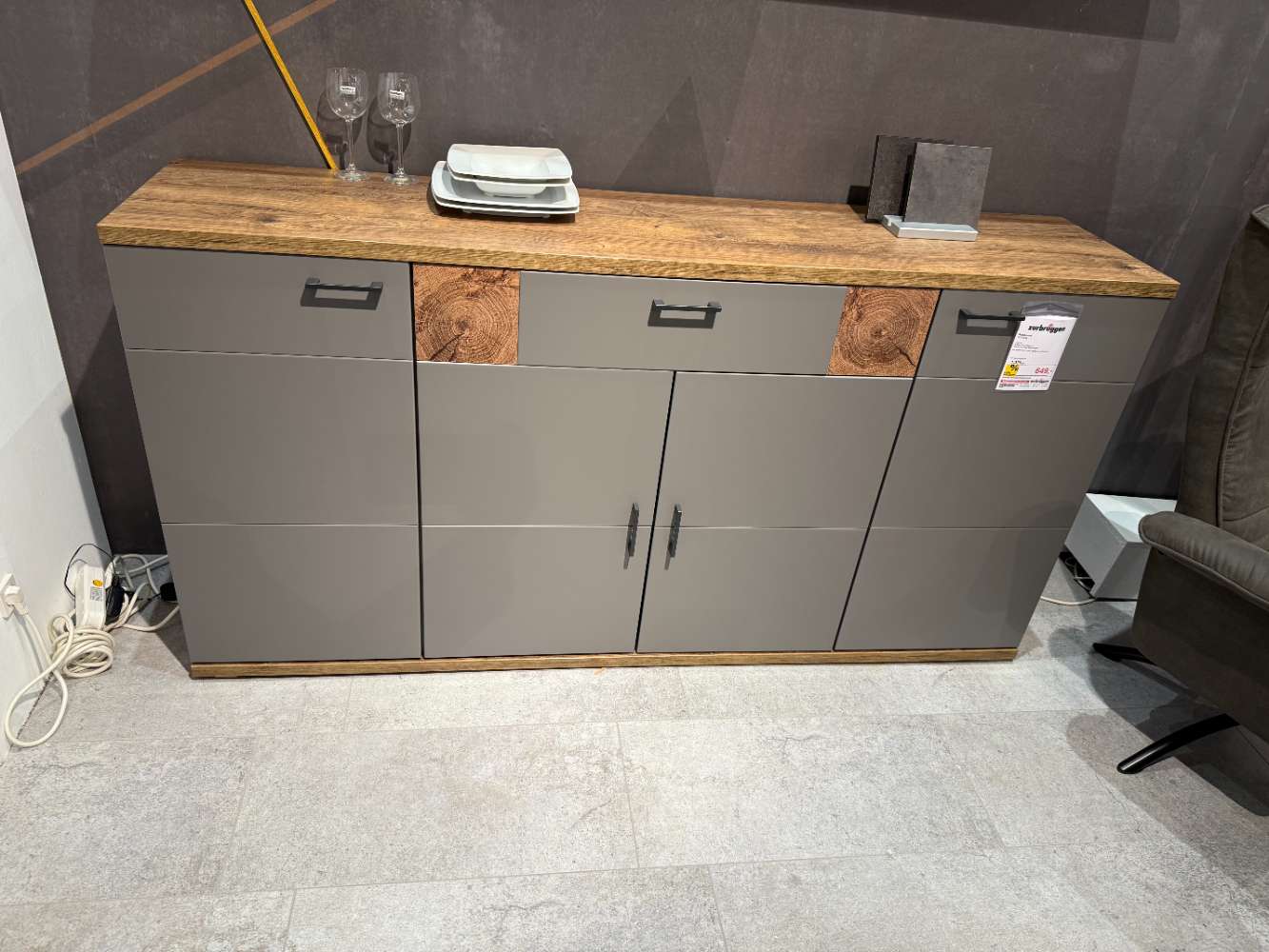 Sideboard