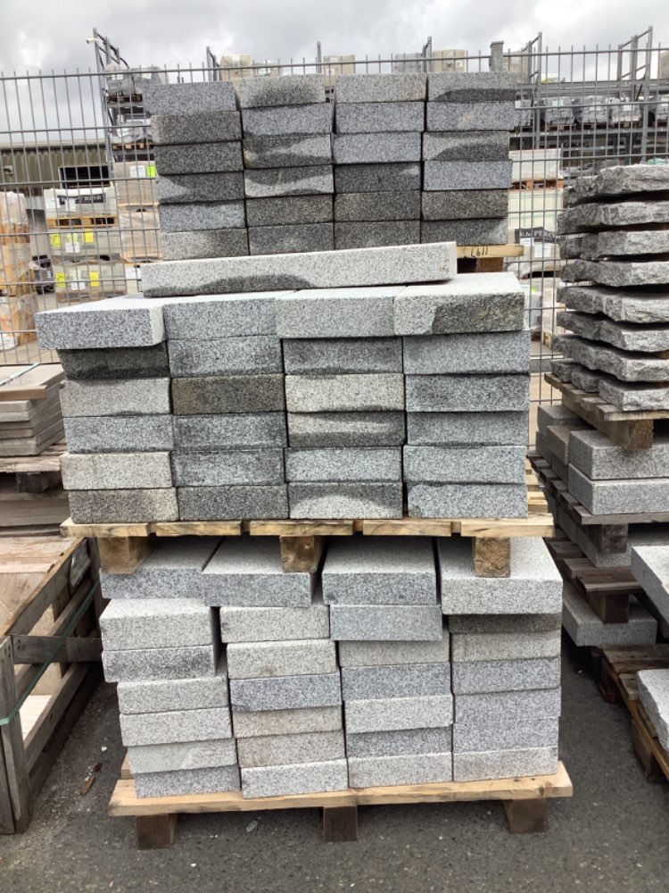 Palisaden, Granit, hellgrau, 7,5x25x75cm