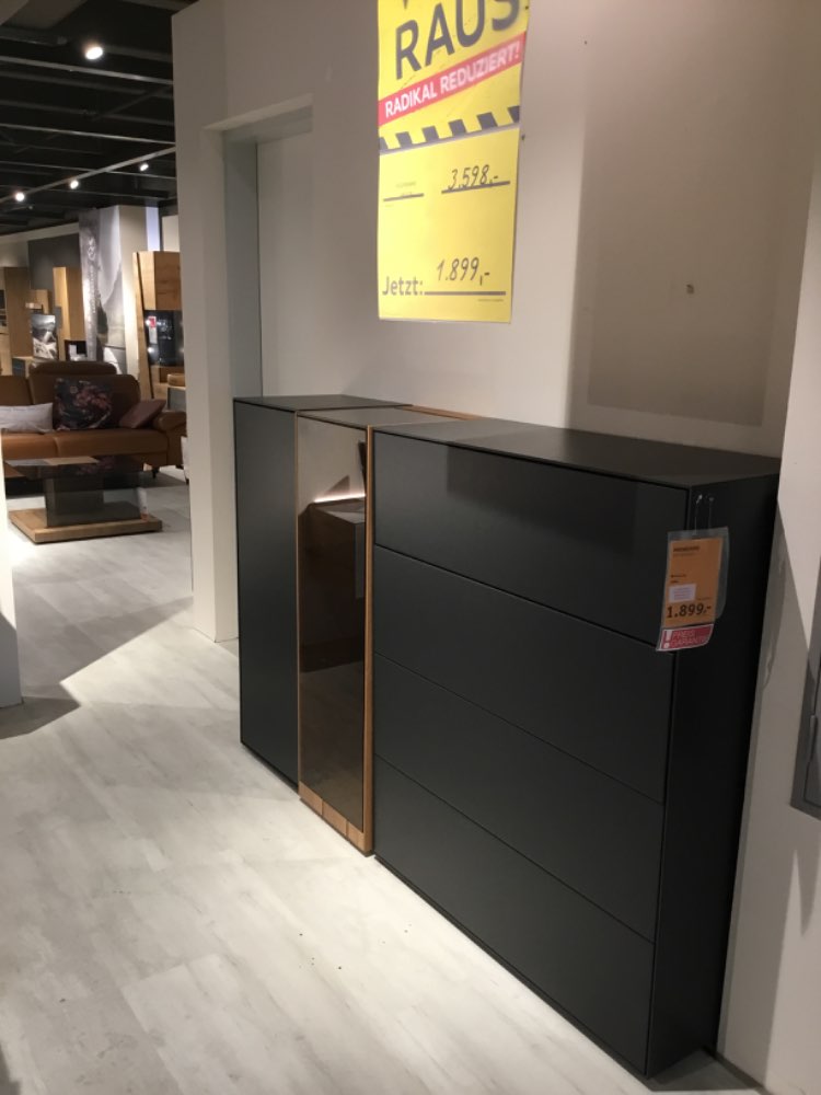 Trevio Mustering highboard
