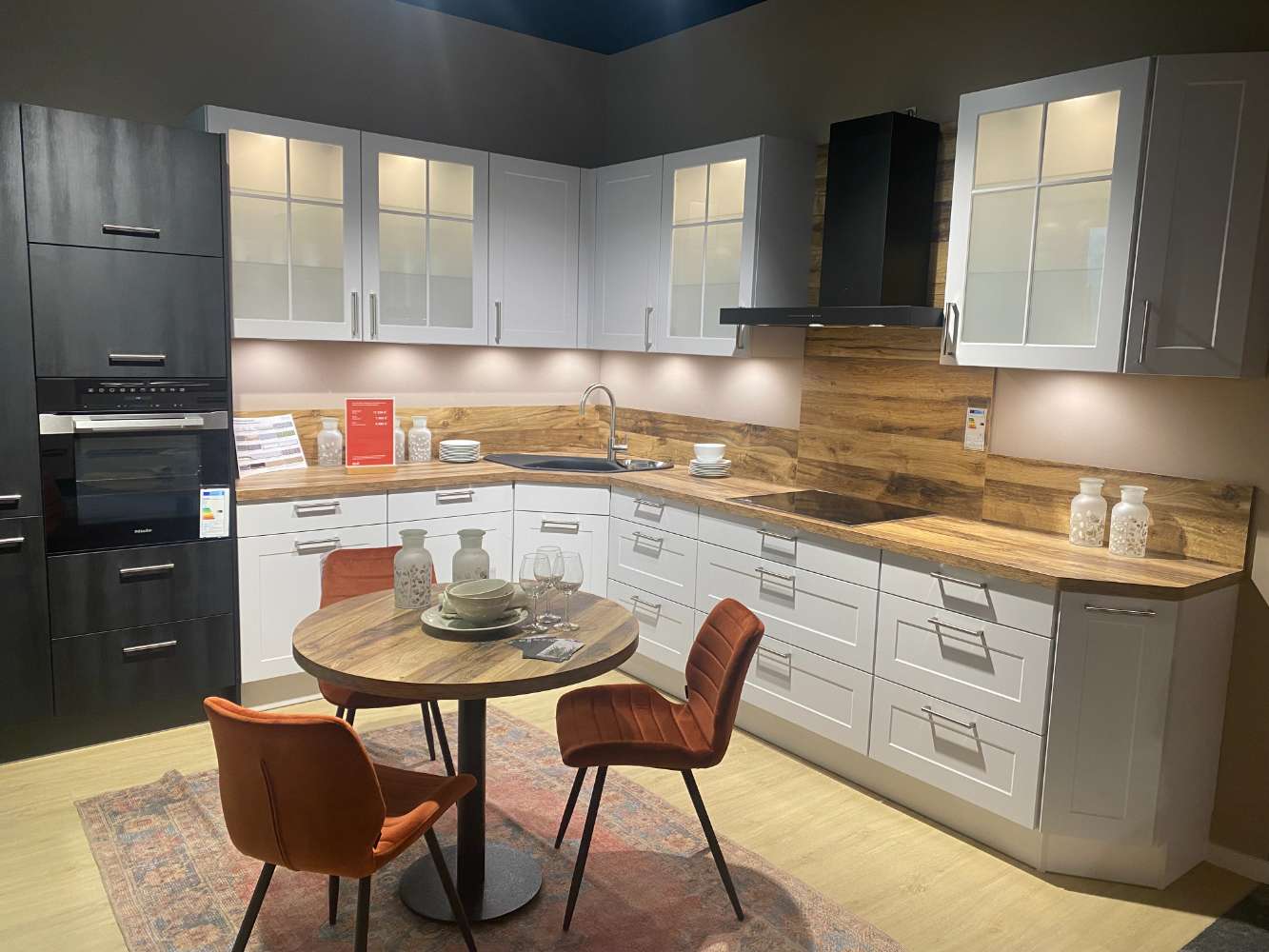 Impuls IP 2450 Landhausküche Space Grey und Hunton Eiche NB