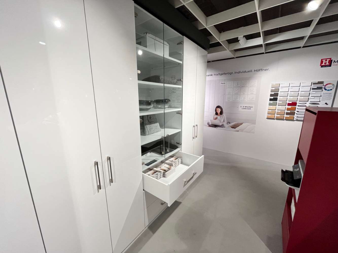 Eckschrank