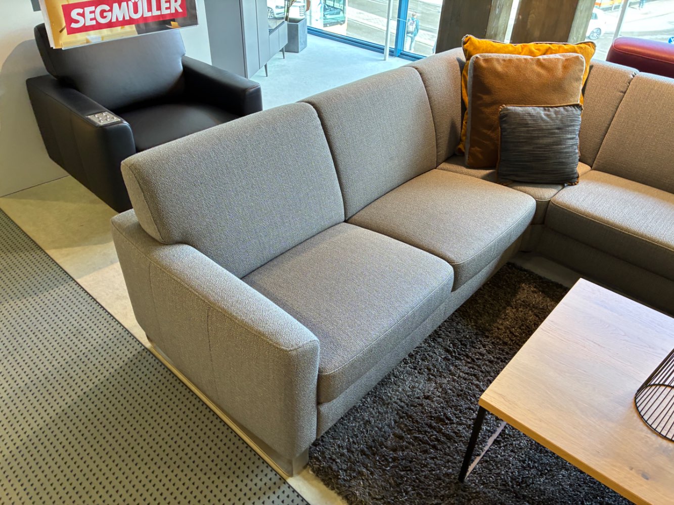 Ecksofa Polstergarnitur aus den eigenen Werkstätten