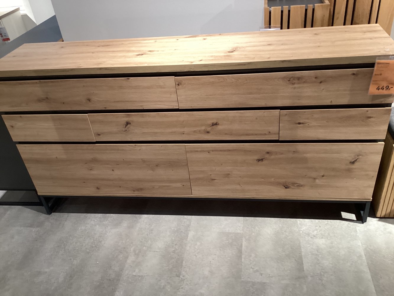 Sideboard