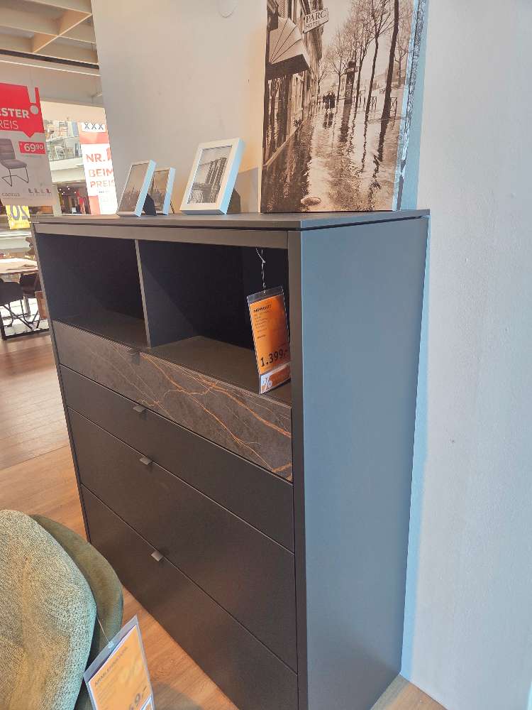 Highboard Venjakob Game