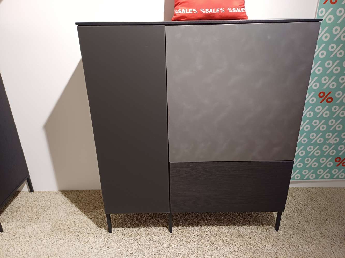 Sideboard