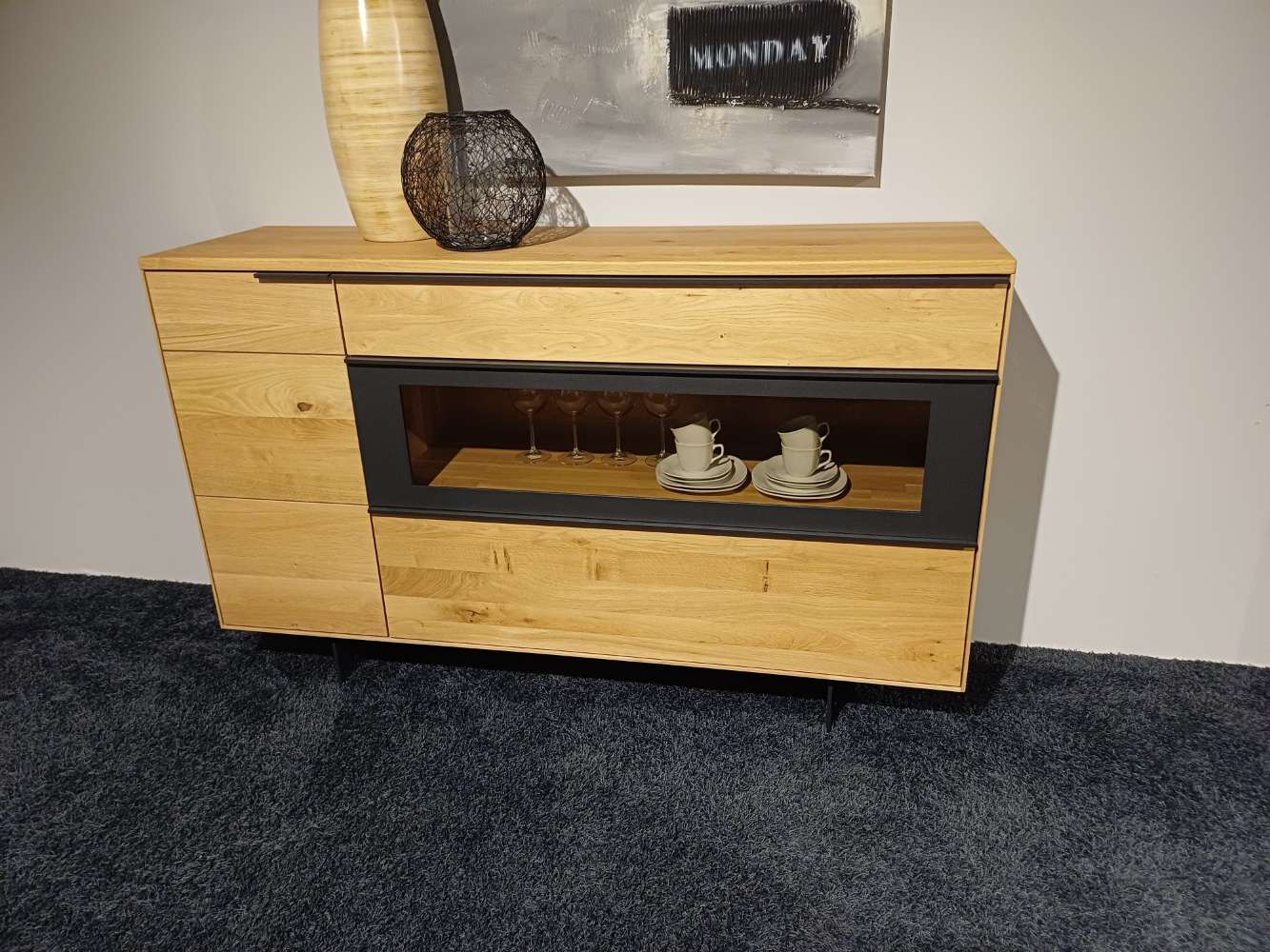 Sideboard