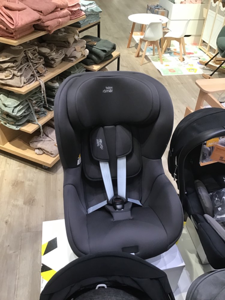 Kinderautositz King Pro