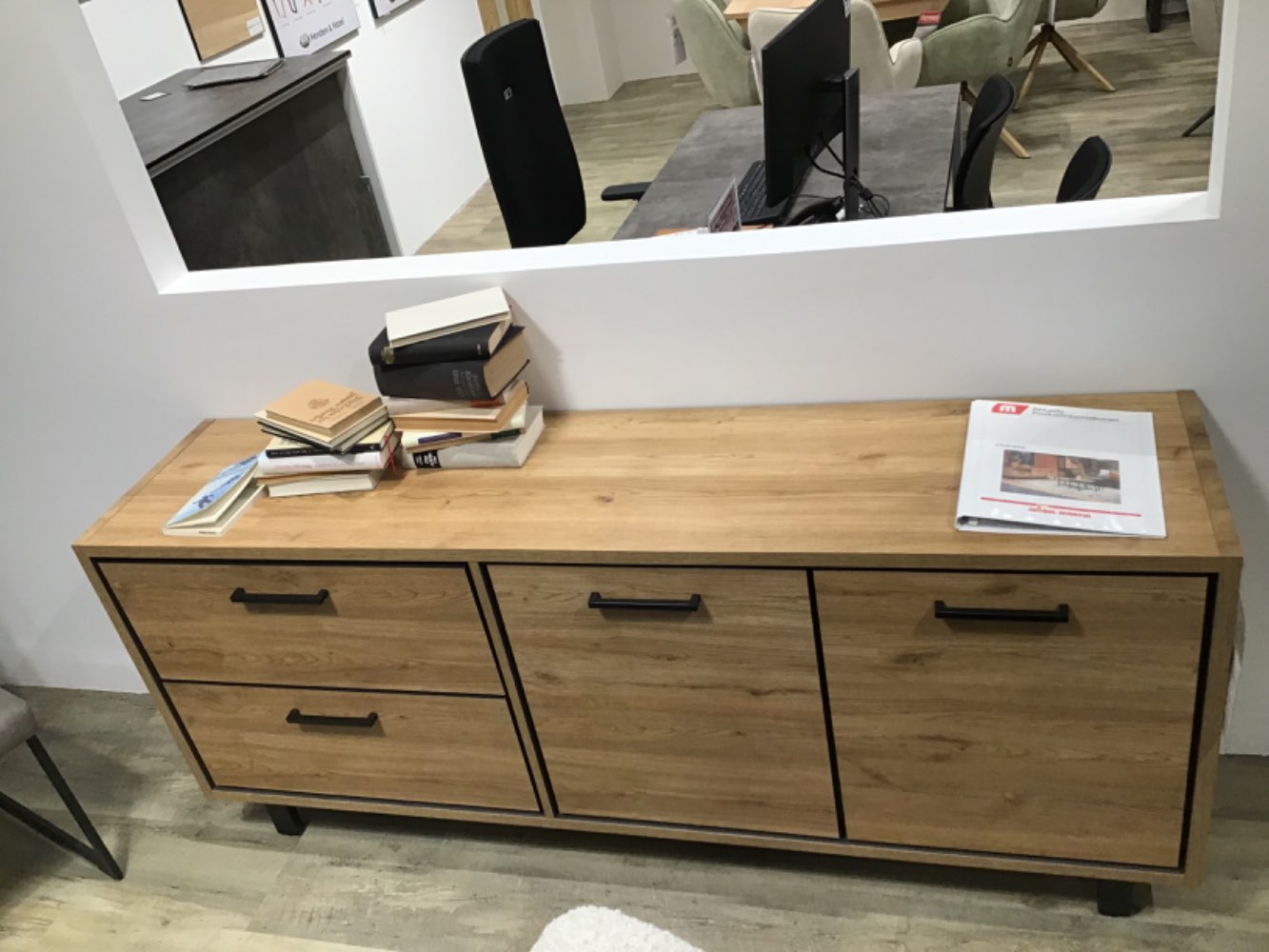Sideboard