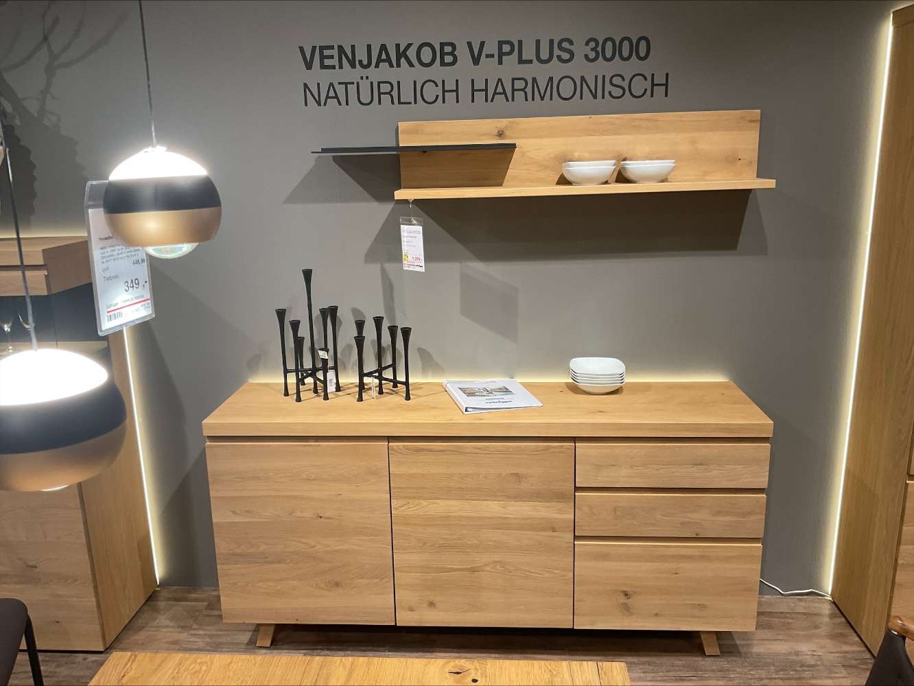 Sideboard