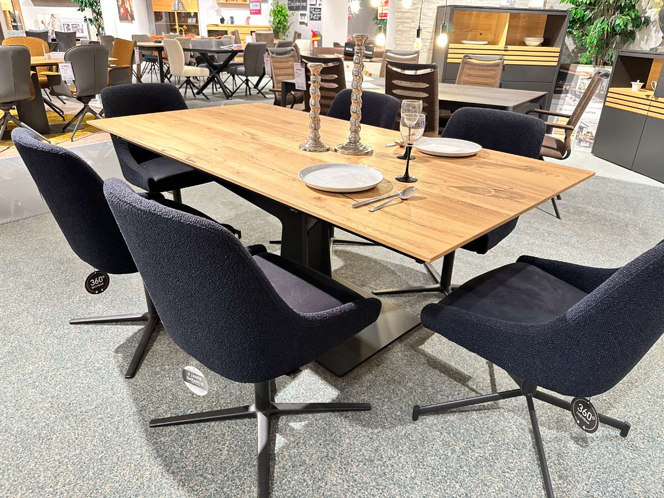 Esszimmergruppe mit 6 Stühle