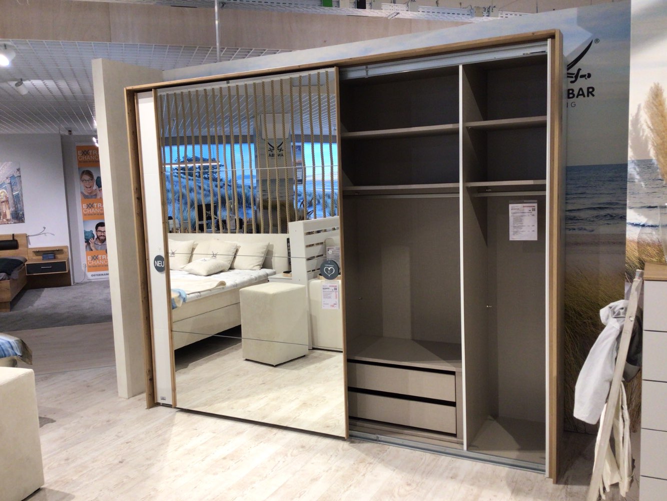 Kleiderschrank Sansibar