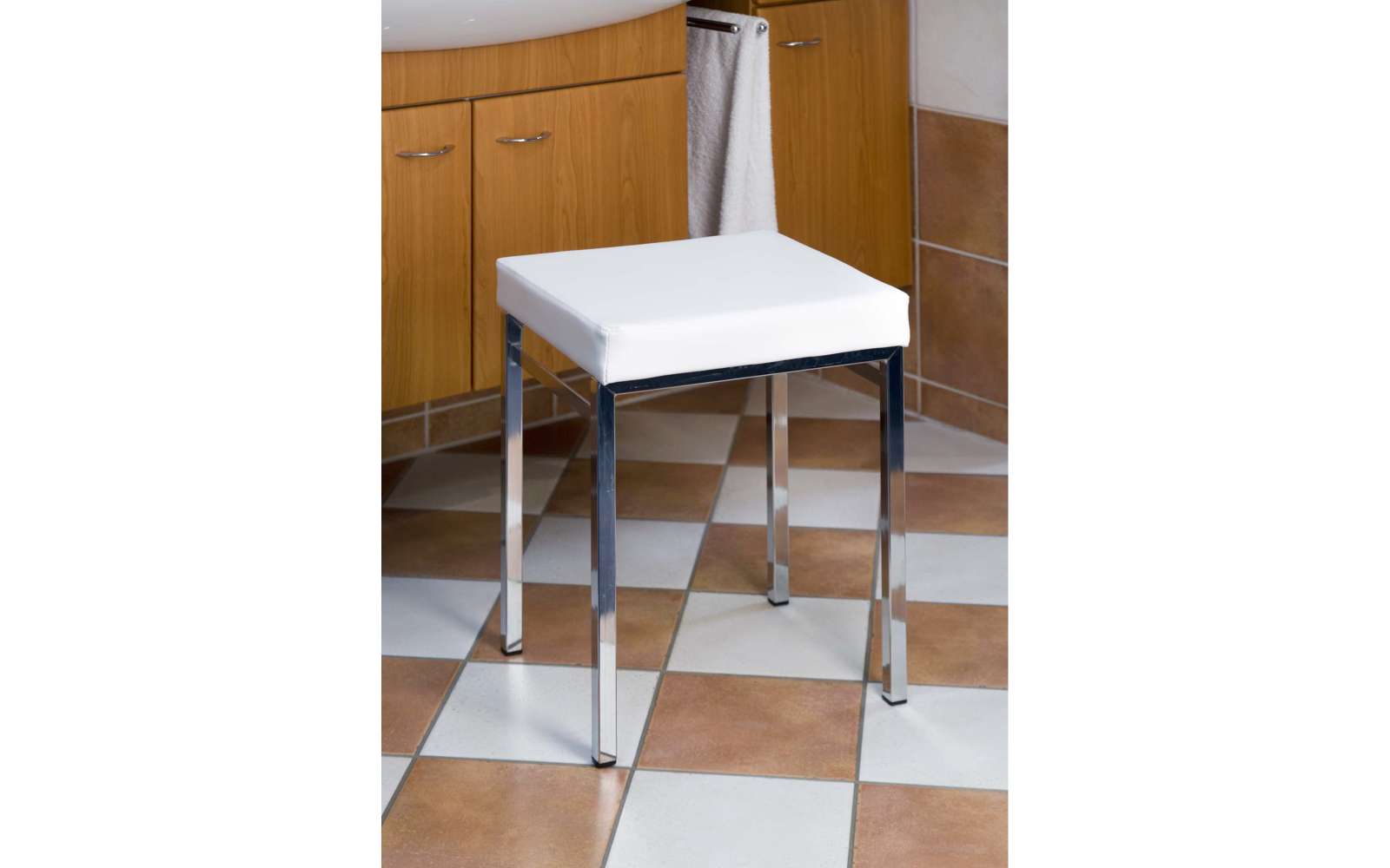 Bad-Hocker von GGG-Möbel