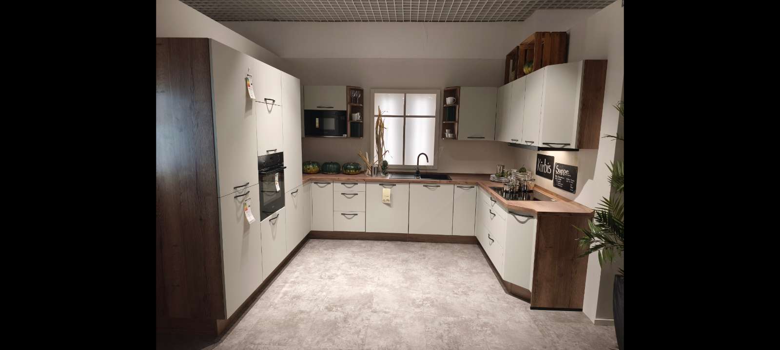 Musterküche Koje 103