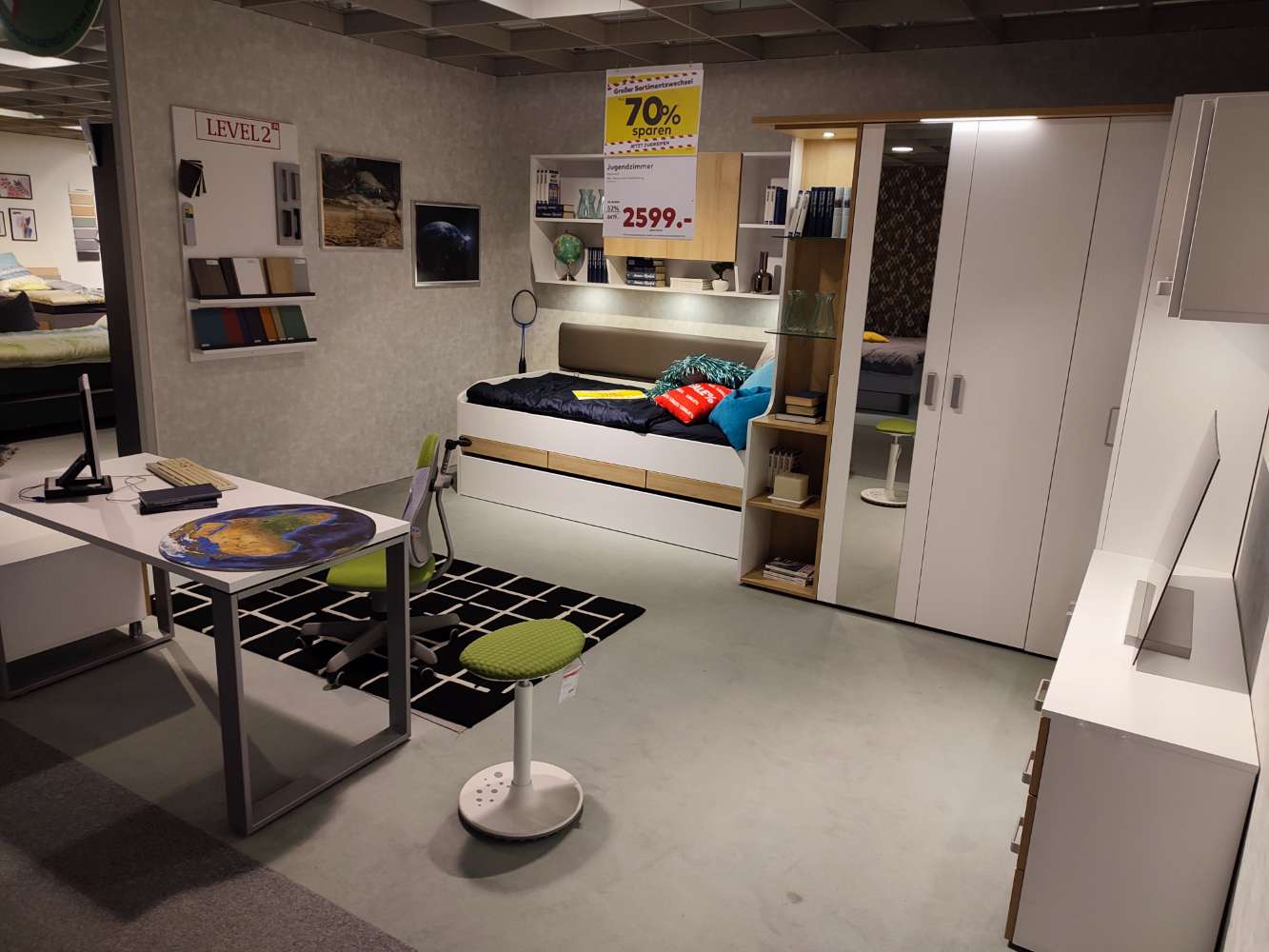 Jugendzimmer „Level 2“