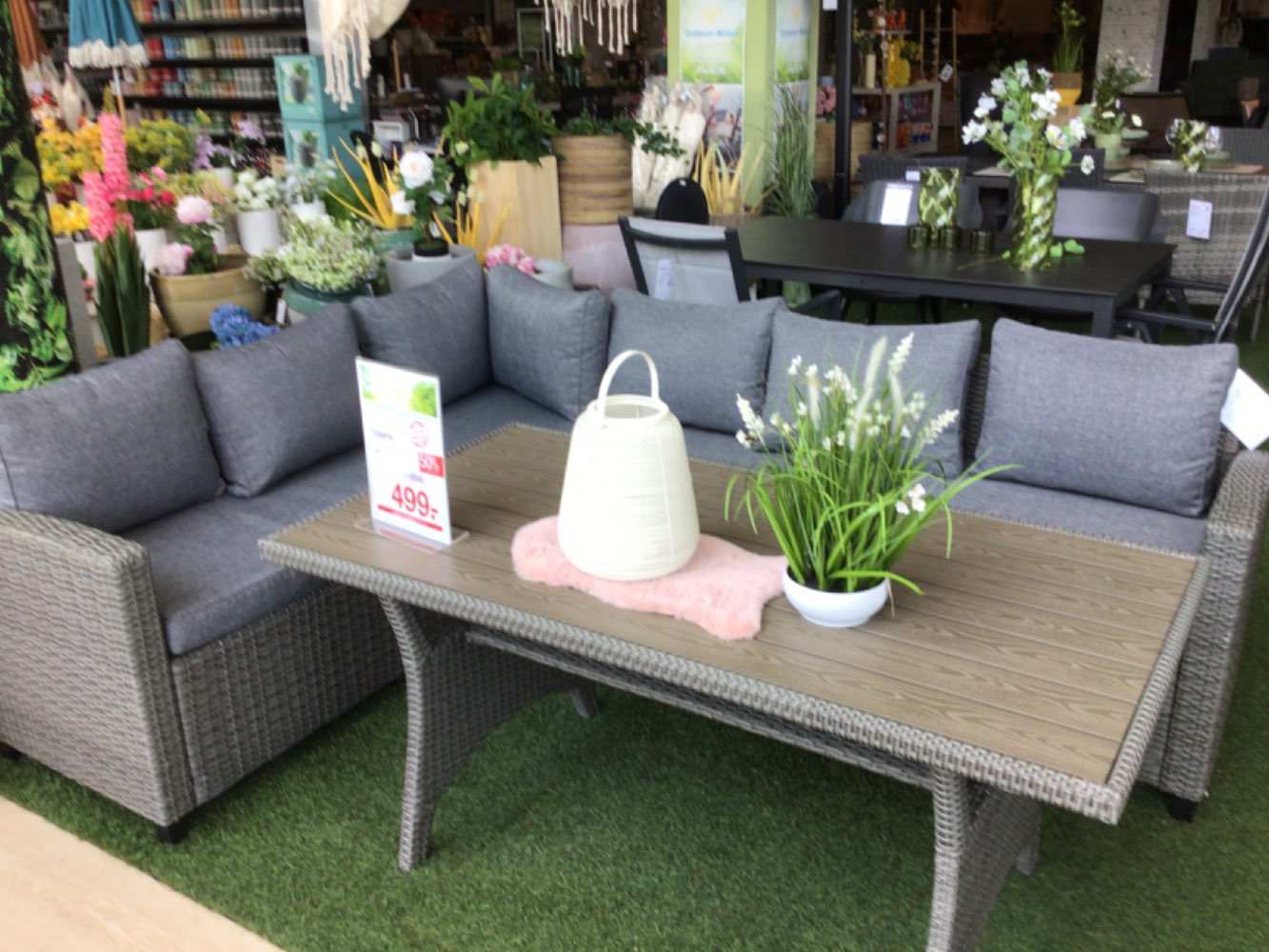 Outdoor Lounge Tampa