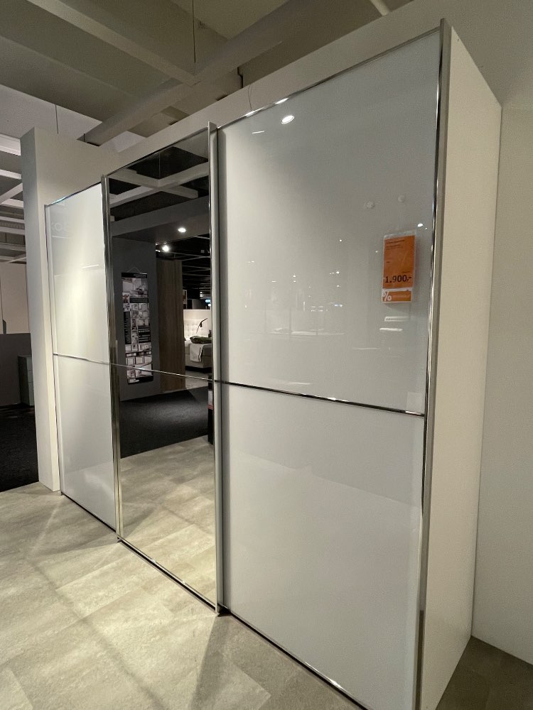 System One Schwebetüren Schrak