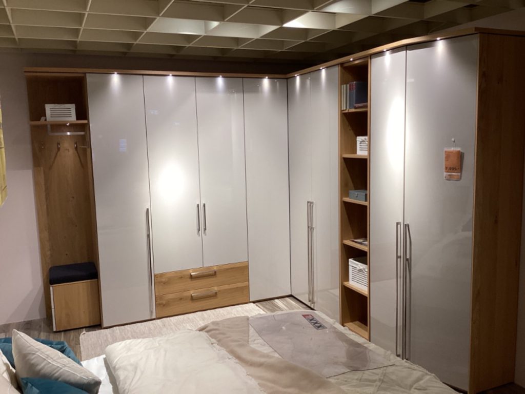 Möbel Eckkleiderschrank My Studio Loddenkemper XXXLutz Hirschaid