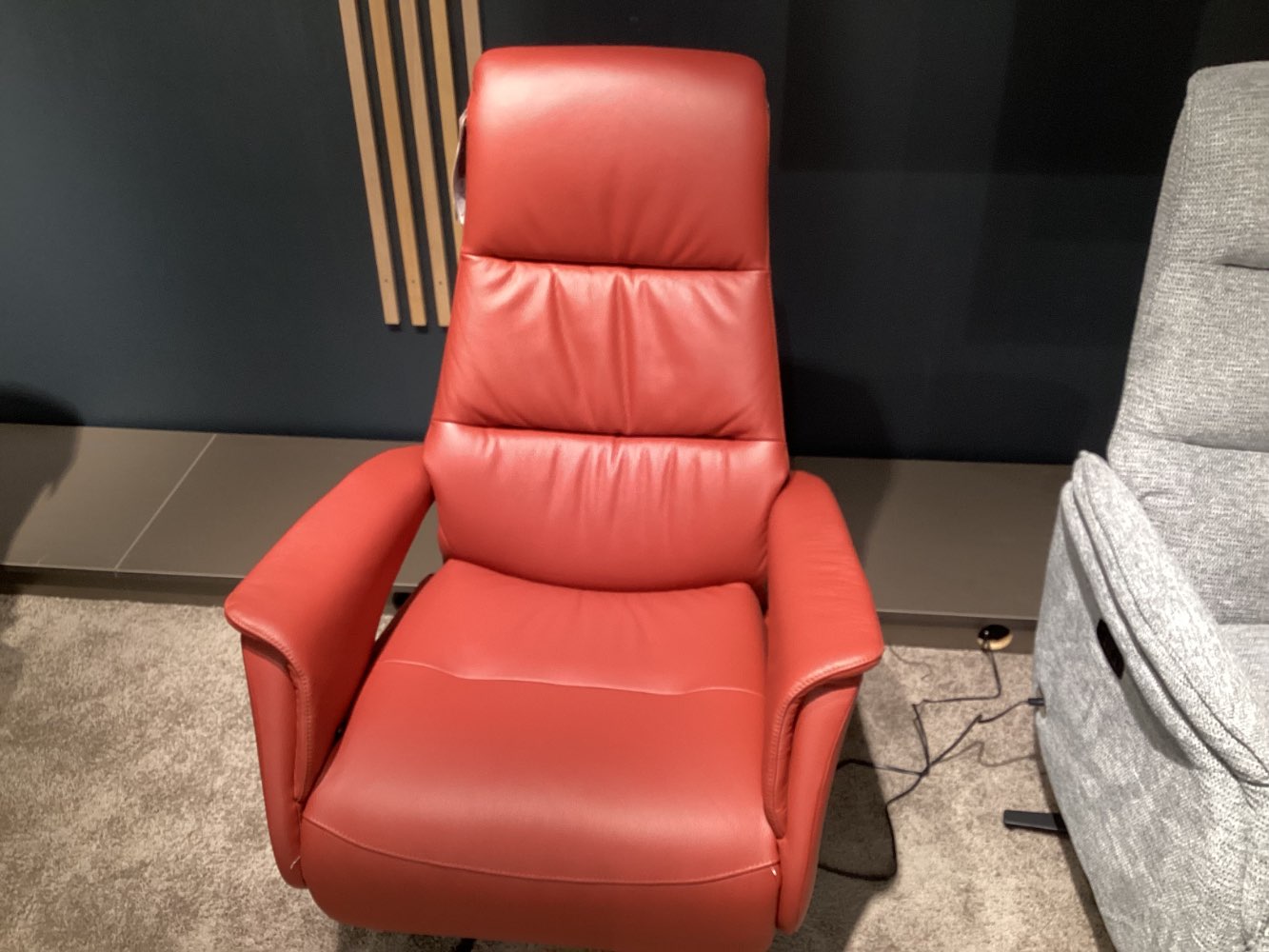Möbel Hjort Relaxsessel 8102 74x108x86cm ca Echtleder Rot XXXLutz