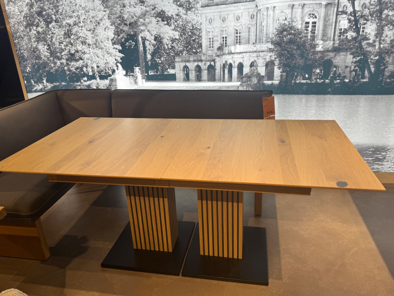 XXXLutz Ludwigsburg, Esstisch Dieter Knoll, ausziehbar