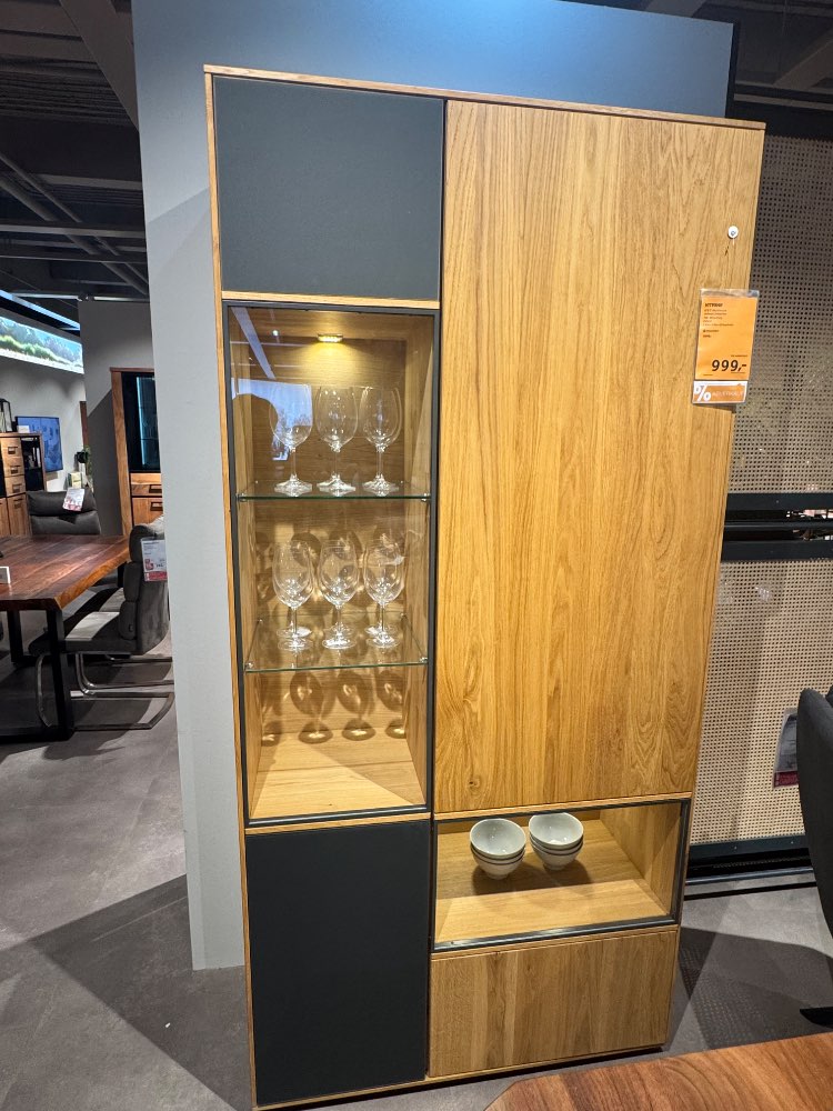 XXXLutz Ludwigsburg, Vitrine, Waldwelt