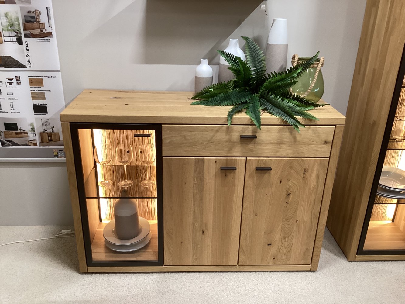 Sideboard