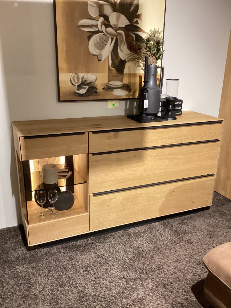 Sideboard