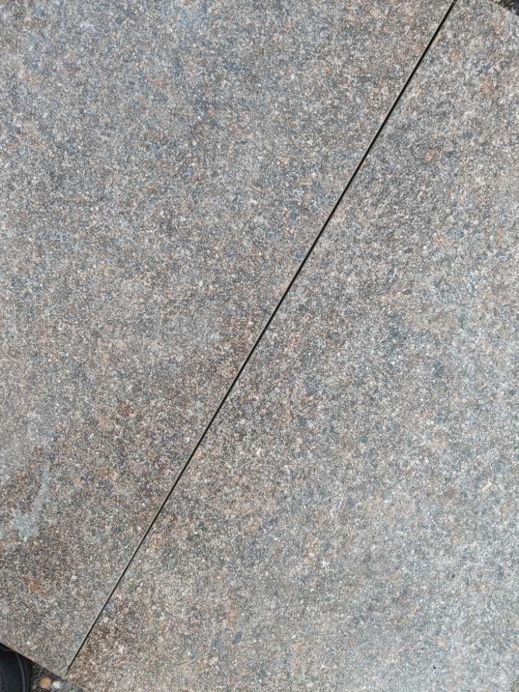 Terrassenplatten aus Keramik „rötlich-bräunlich“ 80x40x3cm 2.Wahl