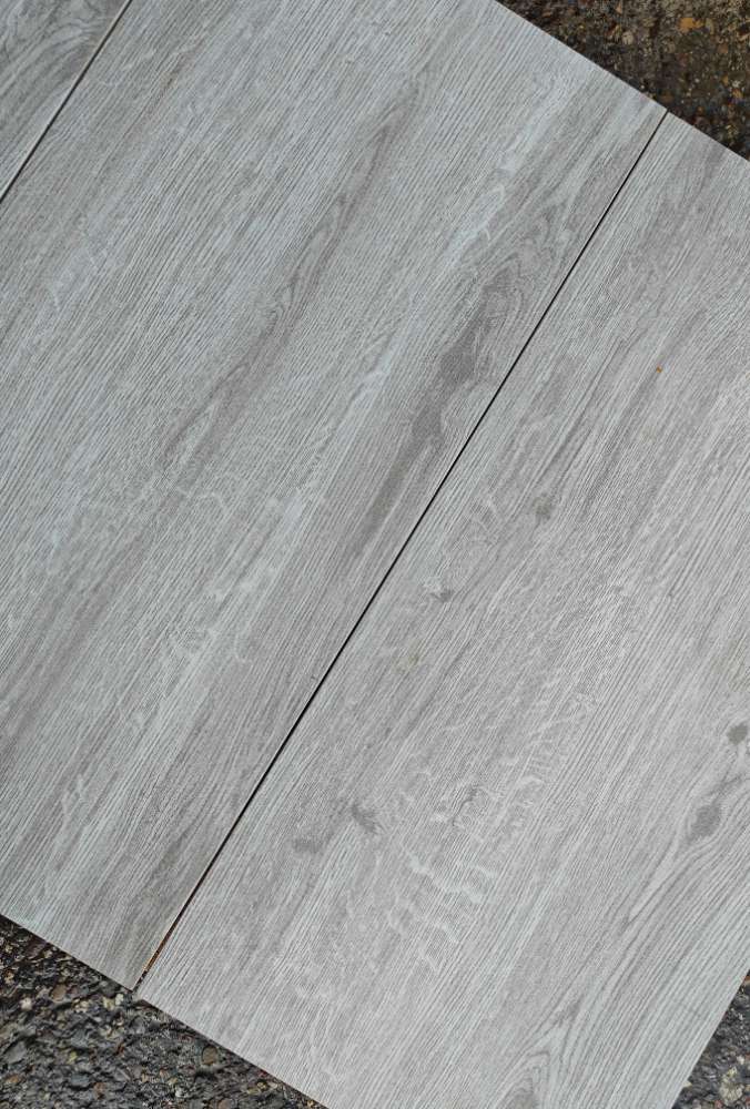 Terrassenplatten aus Keramik „Holzoptik grau“ 80x40x3cm 2. Wahl