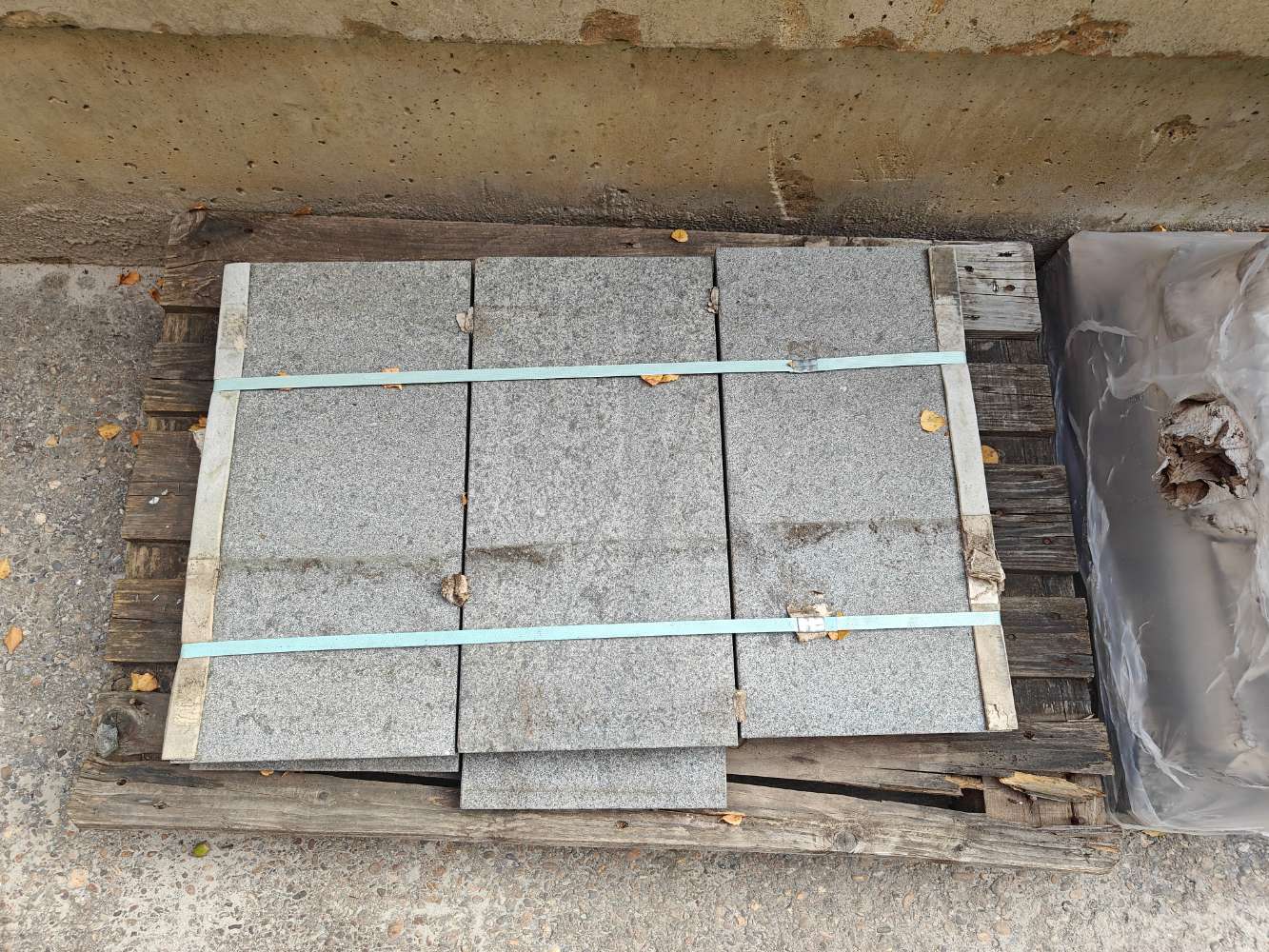 ⭐ SONDERPOSTEN ⭐- Natursteinplatten „anthrazit“ 60x30x3cm