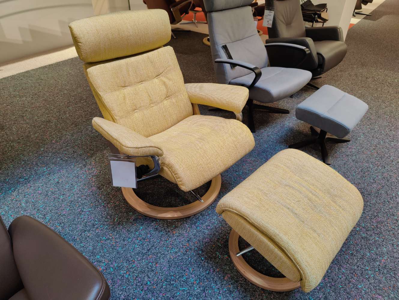 STRESSLESS – Sessel + Hocker – ERIK – Signature