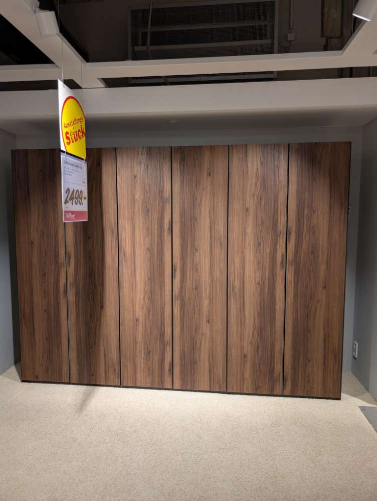 Drehtürenschrank 6 trg.