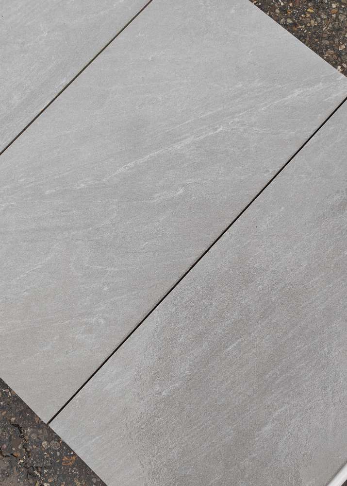 ⭐ SONDERPOSTEN ⭐  – Keramikplatten „hellgrau“  80x40x2cm