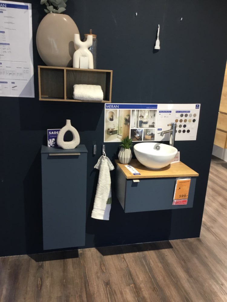 Möbel, Badezimmer Merlan Sadena