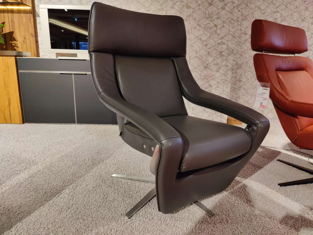 Designsessel – KOINOR – YOKO No. 12 – Relaxsessel – Leder – Akku