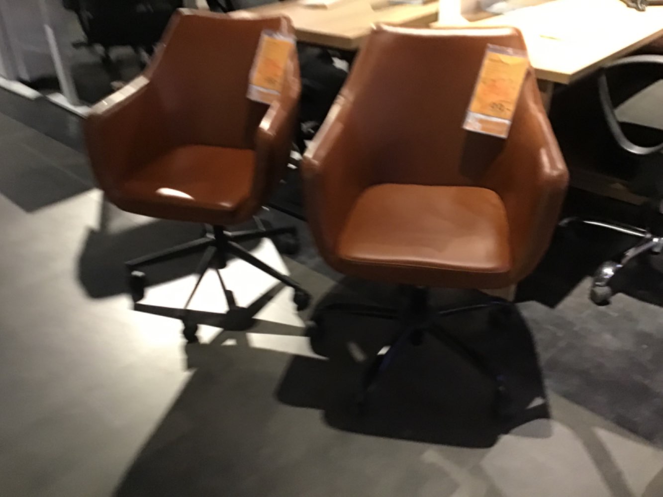 XXXLutz Ausstellungsstück Möbel Drehstuhl Nora Lederlook cognac