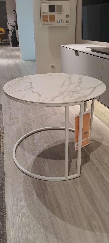 XXXLutz, Möbel, Beistelltisch