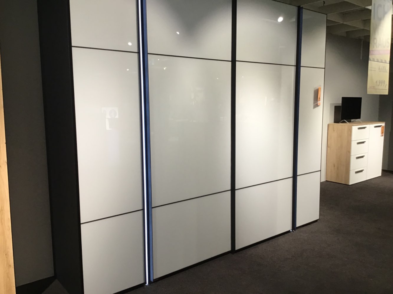 Möbel, Nolte-Möbel, Drehtürenschrank, XXXLutz