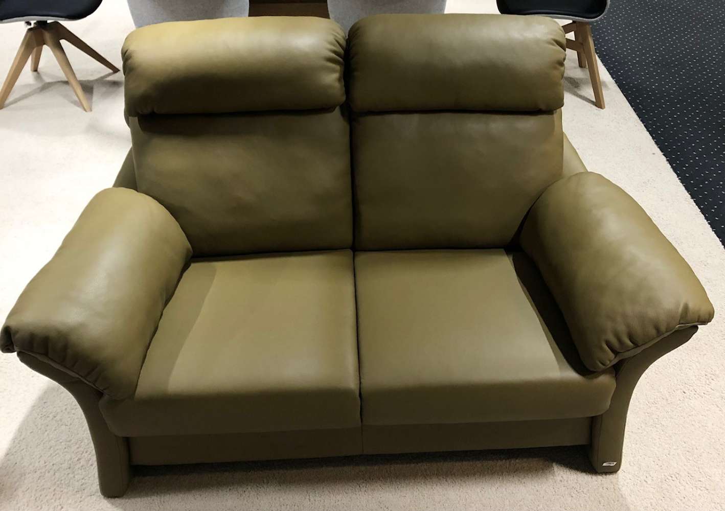 2-Sitzer Sofa