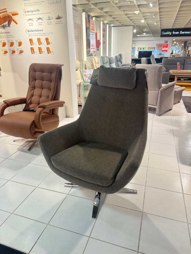 Sessel „Milton“ von Segmüller Werkstätten