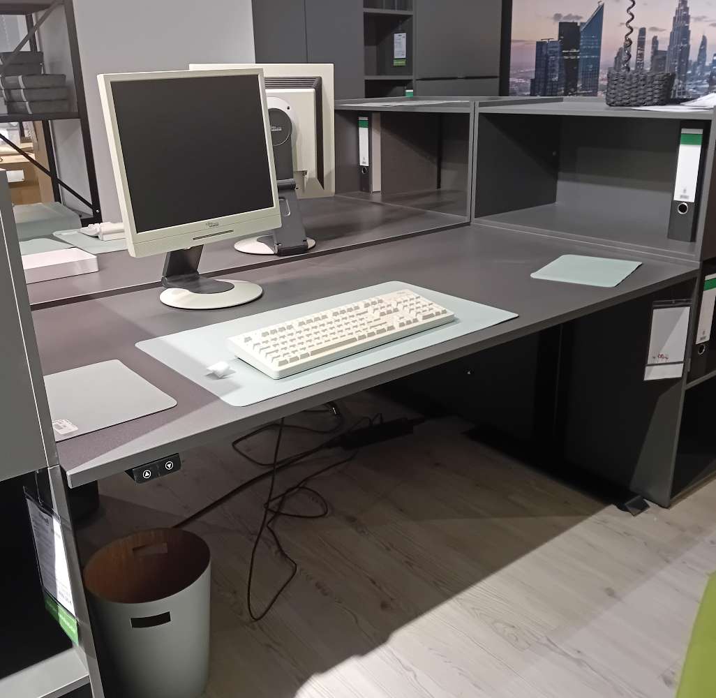 Schreibtisch Mailand