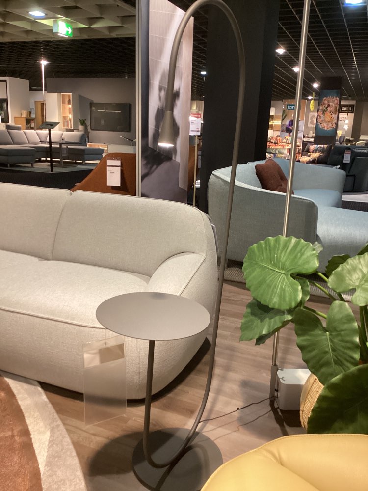 Stehleuchte Uturn Charocal